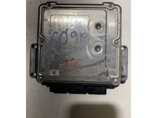 Блок управления двигателя 237103UH7A, 1039S43640    Nissan X-Trail T31