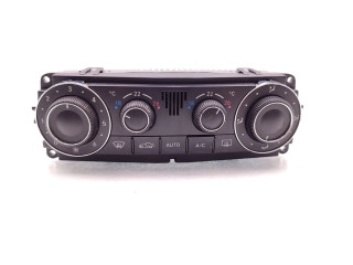 Блок управления климат-контролем A2038304085   Mercedes-Benz CLC CL203