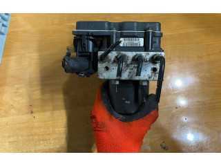 Jednotka ABS 6R0907379E0002, 6P0907379E   Skoda Fabia Mk2 (5J) 2011