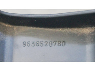 Vstřikovací lišta 9636520780   Citroen C3  pro benzínový motor 1.6  