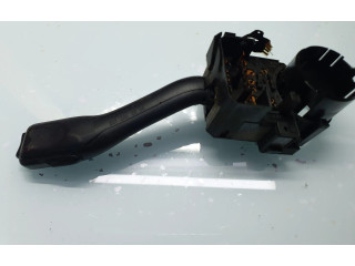 Руль Volkswagen Golf IV  1998 - 2005 года 8L0953513J, 202854ATW      