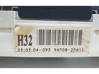 Přístrojová deska  Hyundai Accent 2002 9400825611  