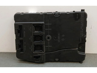 Pojistková skříňka Řídící jednotka BSM 8200412548   Renault Scenic RX 2006