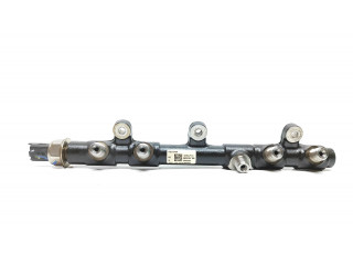 Vstřikovací lišta 175217543R, 28325380   Nissan Navara D23  pro naftový motor 2.3  