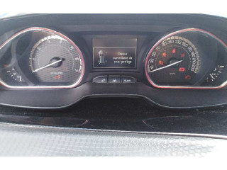 Přístrojová deska  Peugeot 2008 I 2018 9824708180, 9824142380  