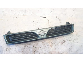 Передняя решётка Nissan Sunny 1991-1995 года 6231073c00, c5c00      