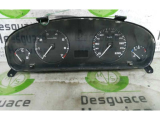 Přístrojová deska  Peugeot 406 1997 9642945680, 0090059  