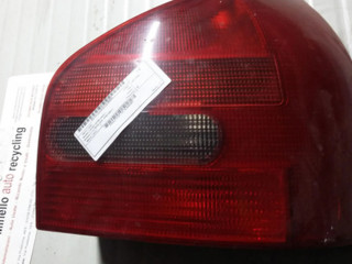 Задний фонарь  8L0945096A    Audi A3 S3 8L   1996-2003 года