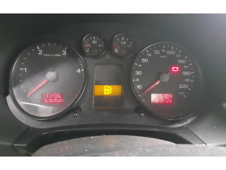 Přístrojová deska  Audi A2 2002 8Z0920900, 8Z0920900  