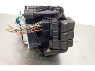 Панель приборов 8111733181117332   Audi 80 90 B2       