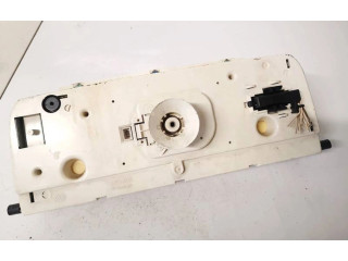 Přístrojová deska  Volkswagen PASSAT B3 1993 357919033cb, 6160522024  