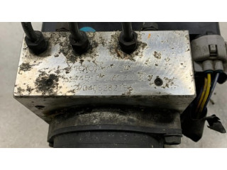 Jednotka ABS 4451026030, 270405282156   Toyota Hiace (H200) 2008