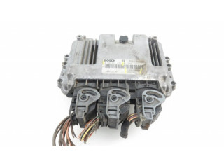 Řídící jednotka 8200305678, 0281011275   Renault Megane II 2003