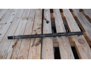 Vstřikovací lišta 0445216002   BMW 5 E39  pro naftový motor 3.0  