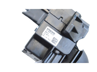 Ручка стеклоочистителей 31481373   Volvo XC40
