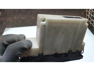 Блок управления климат-контролем K19Z0GE4V, 7L08E05   Mazda 626