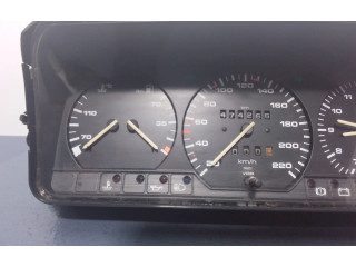 Přístrojová deska  Volkswagen PASSAT B3 1991   