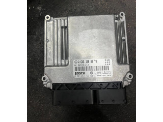 Řídící jednotka A6461500879, 0281011739   Mercedes-Benz C W203 2003