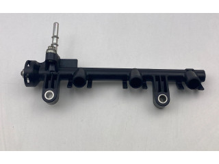 Vstřikovací lišta 2327040010   Toyota Yaris     