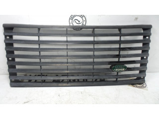 Передняя решётка Land Rover Defender 1987-2006 года MXC6402      