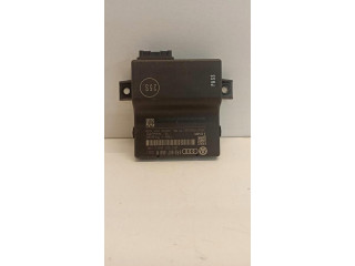 Vstřikovací lišta 8R0907468H   Audi A5 8T 8F     