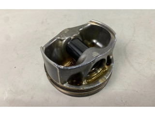 Píst 06KBG, 82.435   Audi A3 S3 8V    DNUE 