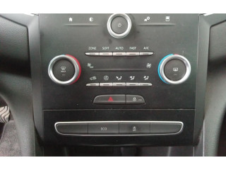 Дисплей    280901189R   Renault Megane II