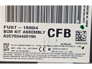 Pojistková skříňka Řídící jednotka BSM FU5T15604CFB, 2025000   Ford Mondeo MK V 2016