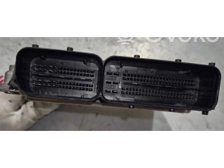 Блок управления 03L906022CH   Volkswagen Transporter - Caravelle T5