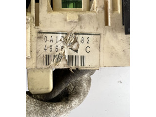   Pojistková skříňka 4966   Mitsubishi Pajero 2003