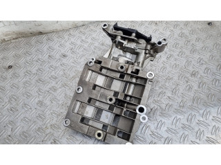 Масляный насос   7798014, 9140307540  BMW X3 E83 2.0