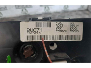 Přístrojová deska  Nissan Almera Tino 2002 2820713  