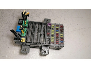 Блок предохранителей 37842RN   Honda Civic    