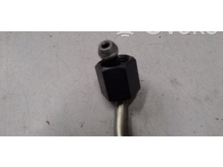 Vstřikovací lišta 13537804235, 13537804235   BMW 5 E39     