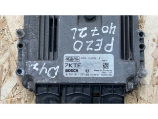 Блок управления двигателя 0281011263, 1039S04298   Ford Focus