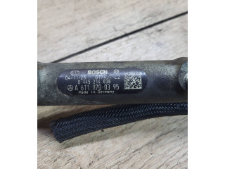 Vstřikovací lišta 0445214038, A6110700395   Mercedes-Benz C W204     