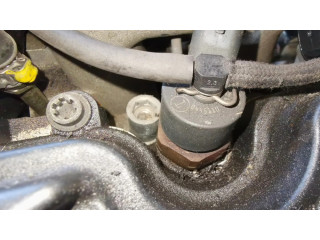 Форсунка 0445110119    Fiat Stilo для дизельного двигателя  1.9