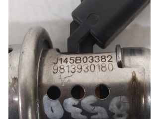Vstřikovač 9813930180   Peugeot 3008 II    YH01 