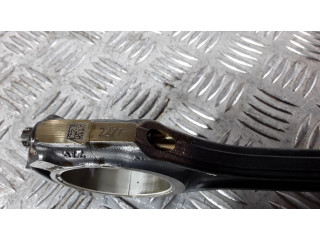Píst 2277   Mercedes-Benz G W461 463  pro benzínový motor 5.5  