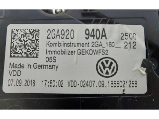 Přístrojová deska  Volkswagen T-Roc 2021 2GA920940A  