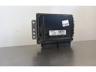 Блок управления двигателем ECU    8200059086   Renault Megane II