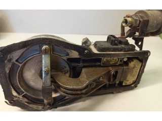 Vstřikovací lišta 026133353, 0438121011   Audi 80 90 B3     