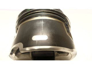  Поршень с шатуном YH01 YHZ YHW YHT YHS YHY YHV 75L146  Peugeot Rifter  