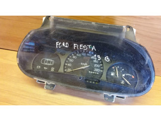 Панель приборов 96FB10B885AA   Ford Fiesta       