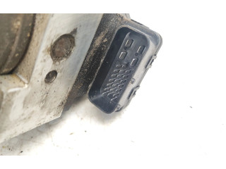 Jednotka ABS CB77437AZ, A104400132   Mazda Premacy 2000