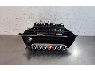 Блок управления климат-контролем 9823457080   Peugeot 208