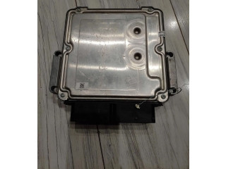 Řídící jednotka 0281033584   Land Rover Range Rover Evoque L538 2015