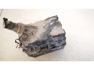   Pojistková skříňka    Hyundai i30 2007