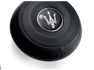 Подушка безопасности водителя    Maserati Grecale