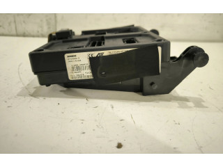 Блок предохранителей S108151001   Volkswagen Sharan    